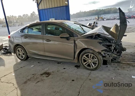 2018 Chevrolet Cruze Lt from USA, damaged, VIN 1G1BE5SM2J7235296